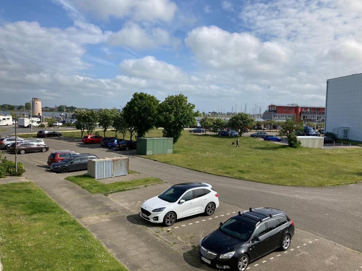 2Zi-Ferienwohnung am Südstrand mit eigenem Parkplatz perfekt für Familie Burgtiefe auf Fehmarn Exterior foto